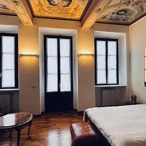 La Corte Apartment Oleggio