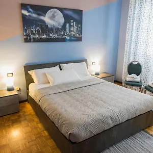 Elegant In Center Apartment Bergamo